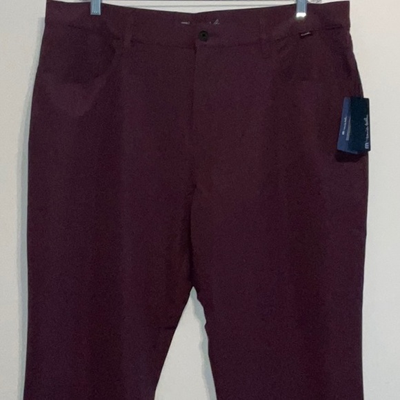 TRAVIS MATHEW OPEN TO CLOSE WINETASTING BURGUNDY GOLF PERFORMANCE PANT 40x32 NWT